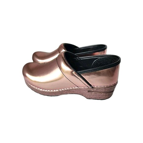 Dansko Professional Rose Chrome Metallic Patent Leather Clog EU 38 US 7.5 8 Pink - Picture 3 of 10